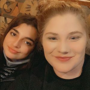 Meet your Posher, Haley